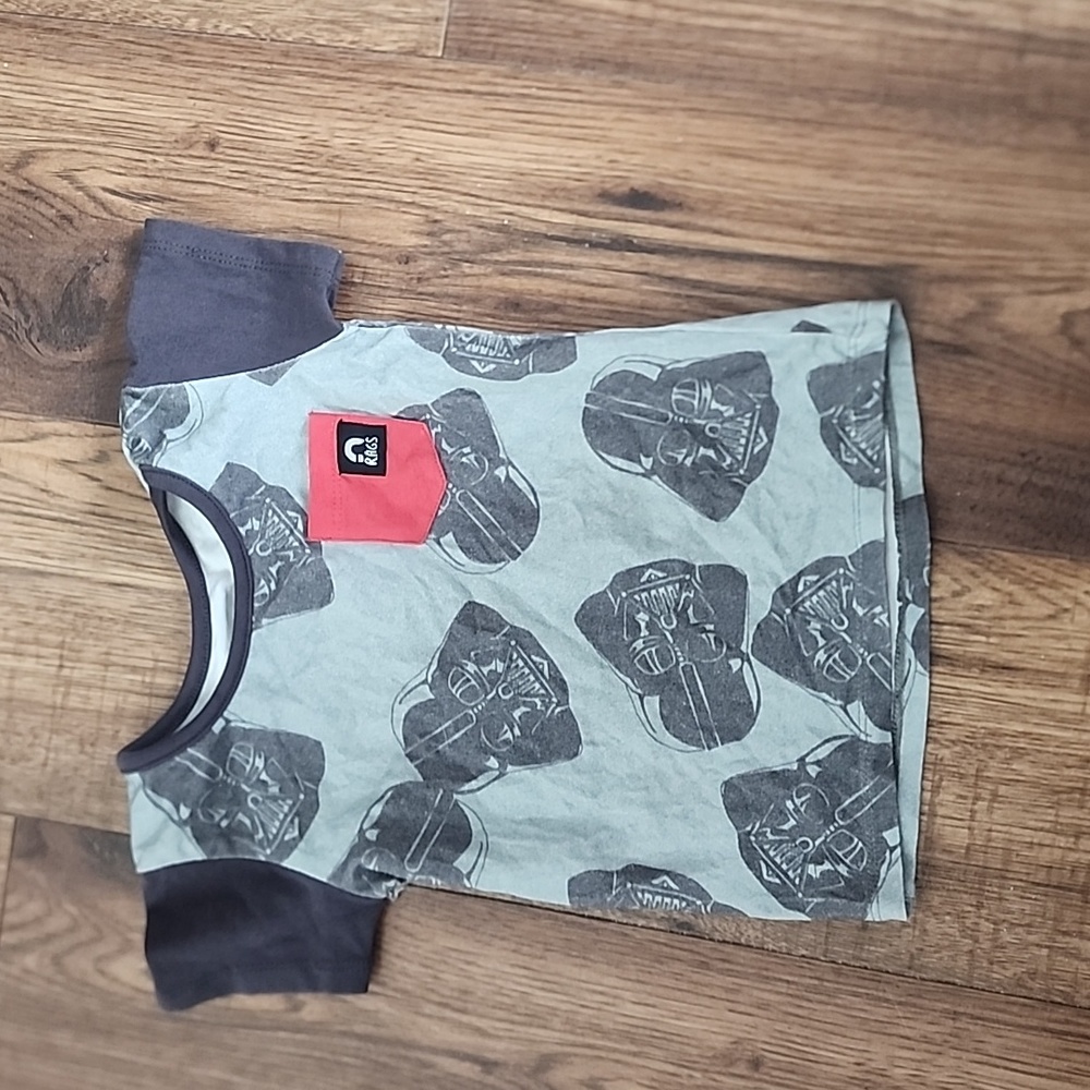 Rags to Raches Star Wars 6-12m top